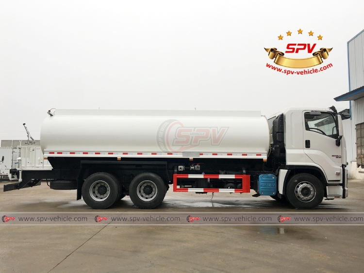 18,000 Litres Water Tank Truck ISUZU - RS